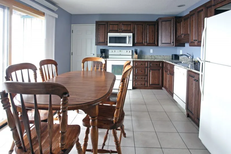 Thumbs Beach House 460 Kdoor 0560 002