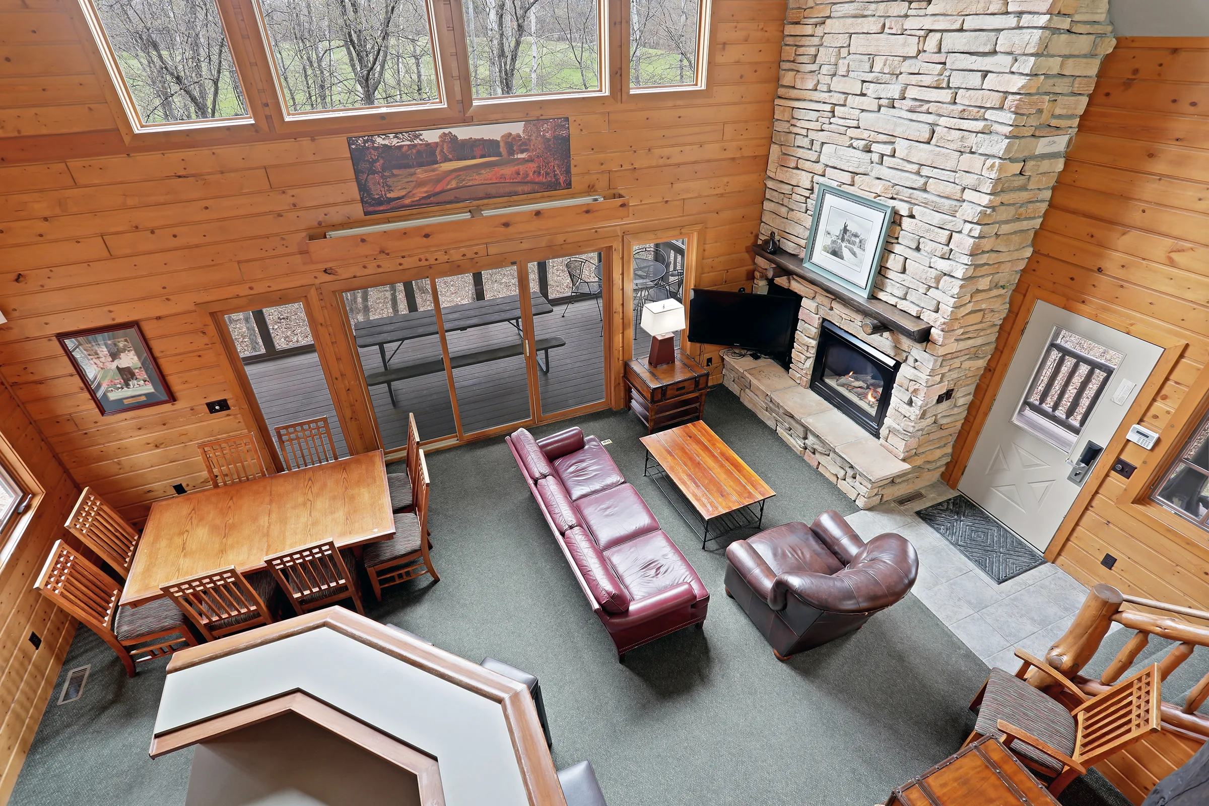 Cabin 5 Lr 2