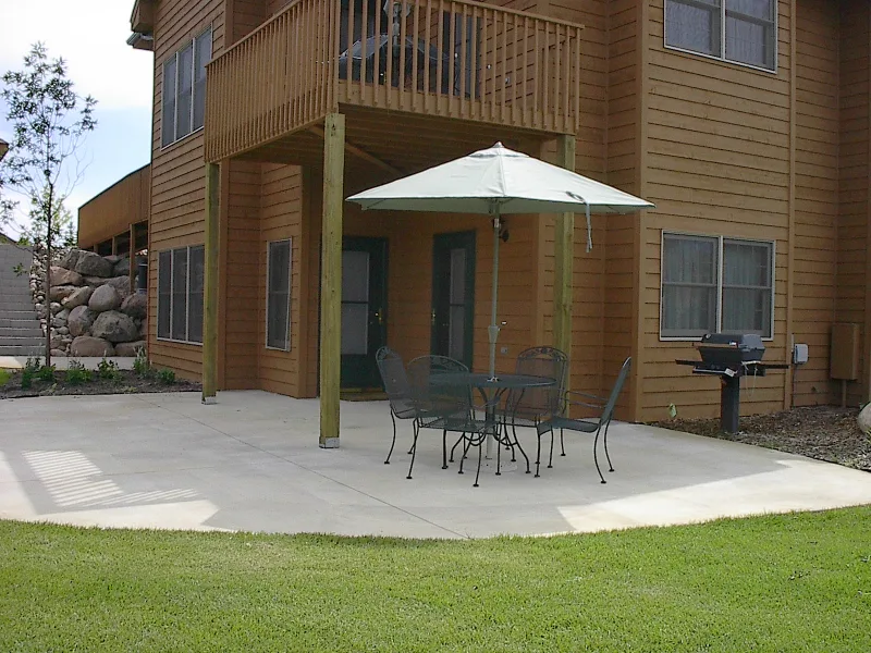 Wb Ranch Patio