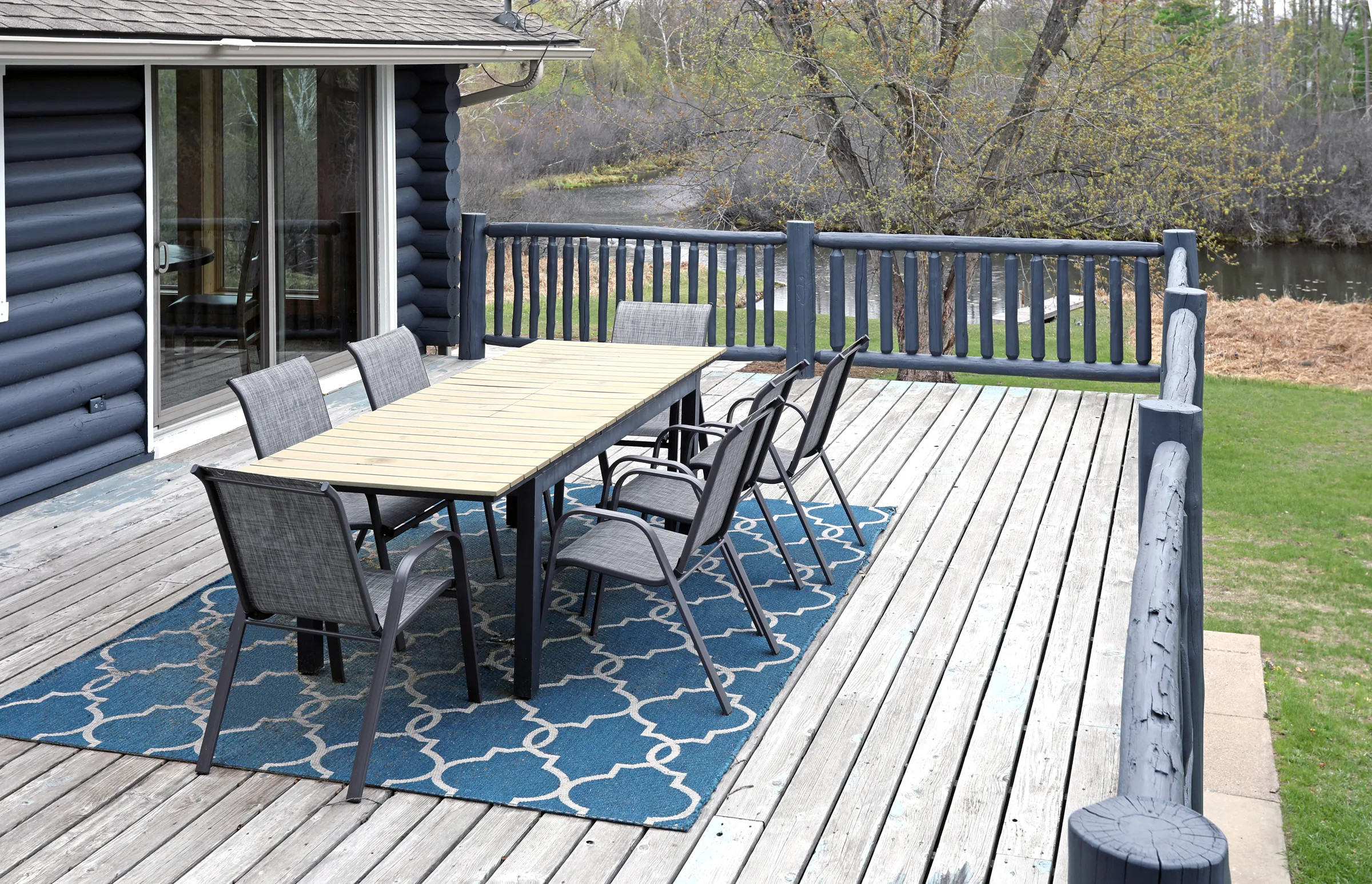Deck Outside